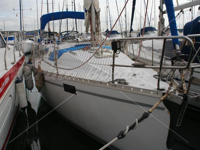 Beneteau Oceanis 350