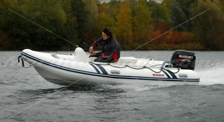 Suzumar DS420/1RIB