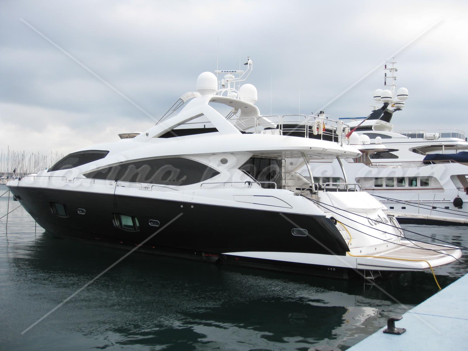 Sunseeker 88 Yacht