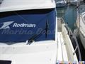 Rodman 8,70 flybridge acceso a popa 