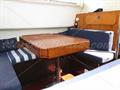 Beneteau Evasion 32 Dinette convertible en cama doble