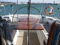 Beneteau 47.7 Timón y bañera