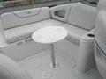 Mystique 2300 Bow Dinette en bañera 