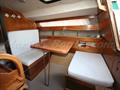 Bavaria 707 Dinette convertible  por estribor 