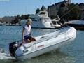 Suzumar DS270RIB Navegando