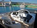 Sunseeker 88 Yacht Sillones piloto y copiloto.