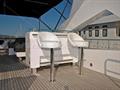 Sunseeker 88 Yacht Bancos mueble bar.