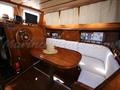 Belliure Endurance 35 Ketch Panoramica por estibor con cortinas 