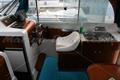 Beneteau Antares 760 Timoneria con el asiento 