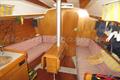 Beneteau First 285 Salon y dinette.