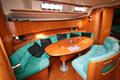 X-Yachts X 512 Dinette por babor 