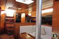 Beneteau First 375 Acceso a cabinas