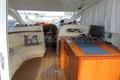 Starfisher 34 Cruiser Salon acceso sala de maquinas